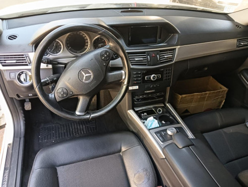 MERCEDES-BENZ CLASE E (BM 212) LIM. — vehículo donante para recambios 