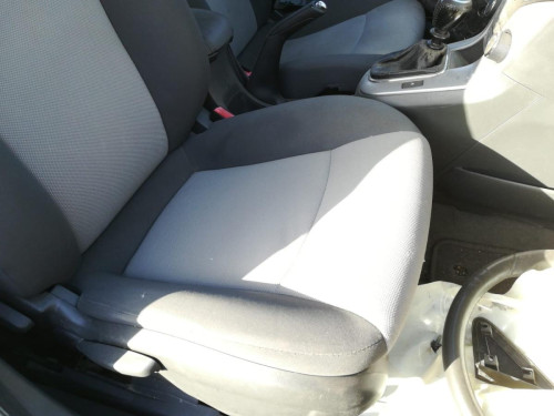  ASIENTO DELANTERO DERECHO CHEVROLET CRUZE 