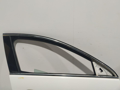  PUERTA DELANTERA DERECHA OPEL INSIGNIA BERLINA 