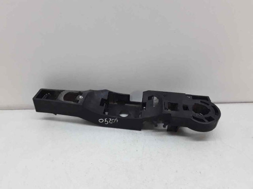 SOPORTE MANETA EXTERIOR TRASERA DERECHA Renault CLIO III 