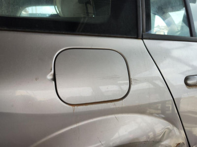 TAPA EXTERIOR COMBUSTIBLE
