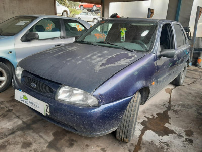 FORD FIESTA BERLINA