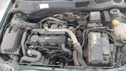 OPEL ASTRA G BERLINA — vehículo donante para recambios 