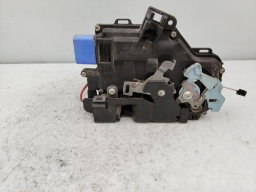 CERRADURA PUERTA DELANTERA DERECHA Skoda OCTAVIA BERLINA (1U2) 