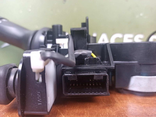 MANDO LUCES Toyota LAND CRUISER (J15) 