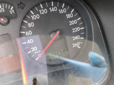 VOLKSWAGEN GOLF IV BERLINA (1J1)(10.1997)