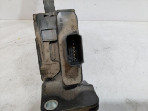 PEDAL ACELERADOR Ford FOCUS BERLINA (CB8) 