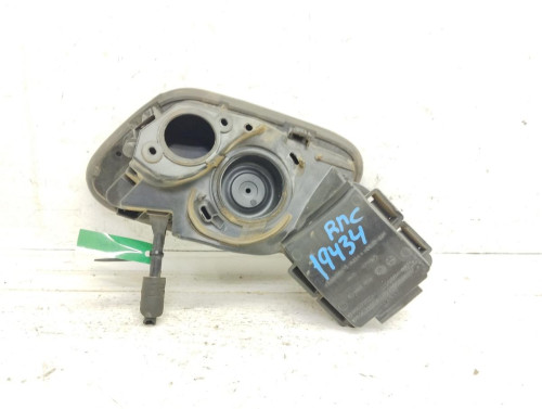 TAPA EXTERIOR COMBUSTIBLE Renault SCENIC IV 