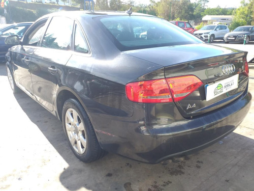  AUDI A4 BERLINA (8K2) 