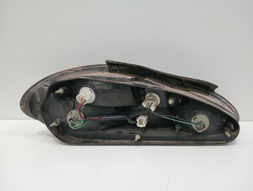 PILOTO TRASERO DERECHO HYUNDAI COUPE (J2) 
