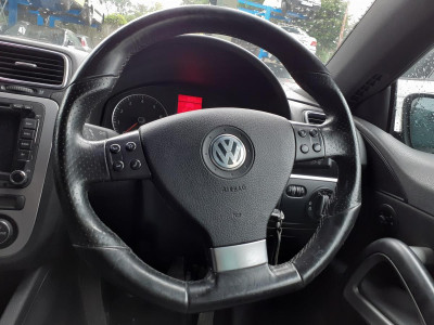 VOLKSWAGEN SCIROCCO (137)