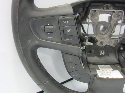 VOLANTE Peugeot 508 