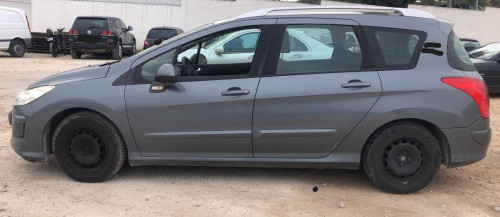 PEUGEOT 308 SW — vehículo donante para recambios 