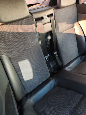 CINTURON SEGURIDAD TRASERO DERECHO