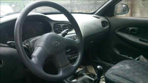  HYUNDAI LANTRA BERLINA (RD) 