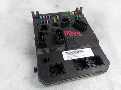 CAJA RELES / FUSIBLES Citroen XSARA PICASSO 