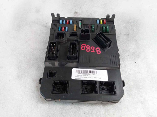 CAJA RELES / FUSIBLES Citroen XSARA PICASSO 
