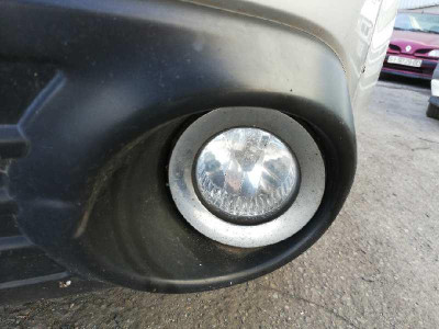 FARO ANTINIEBLA IZQUIERDO