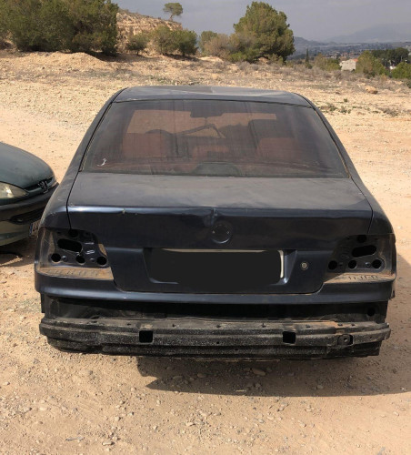 BMW SERIE 5 BERLINA (E39) — Donor Vehicle for Used Parts 