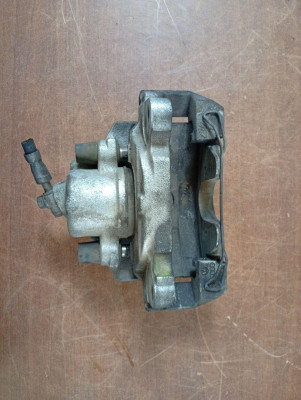 PINZA DE FRENO DELANTERA DERECHA