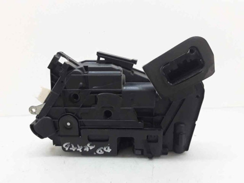 CERRADURA PUERTA DELANTERA DERECHA Volkswagen JETTA VI (163) 