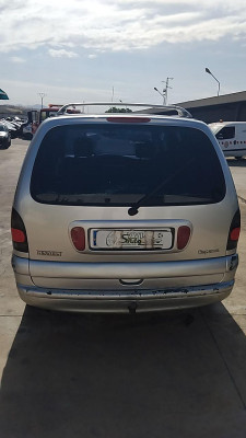 Renault Espace /Grand Espace (JE0)(2000->) 2.2 dCi Authentique (JE0K/S)
