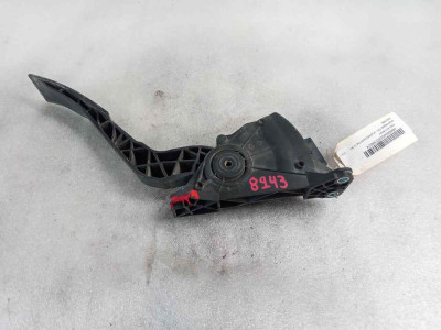 PEDAL ACELERADOR