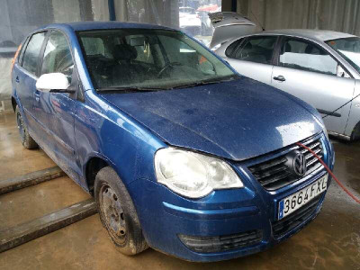VOLKSWAGEN POLO IV (9N3)