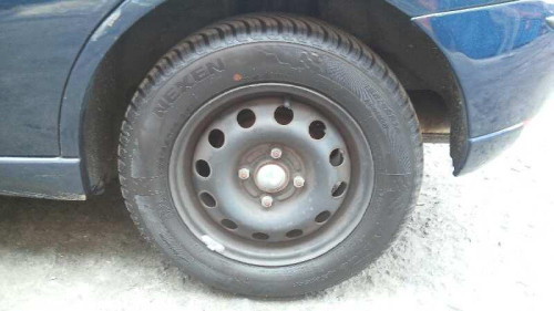  FORD FOCUS BERLINA (CAK) 