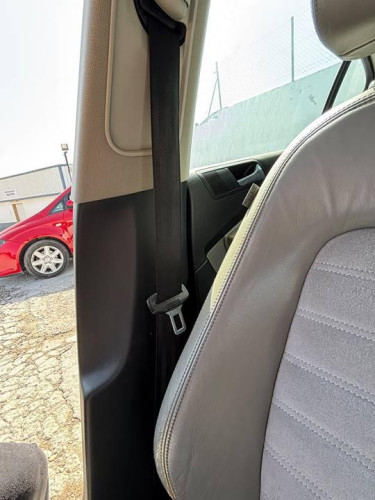 CINTURON SEGURIDAD DELANTERO DERECHO Volkswagen PASSAT BERLINA (3C2) 