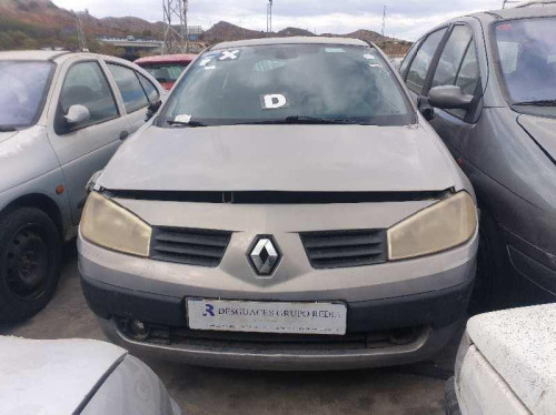  RENAULT MEGANE II BERLINA 3P 