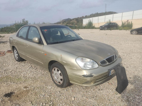  DAEWOO NUBIRA BERLINA 