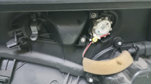 MANETA INTERIOR DELANTERA DERECHA used