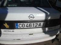OPEL ASTRA F BERLINA