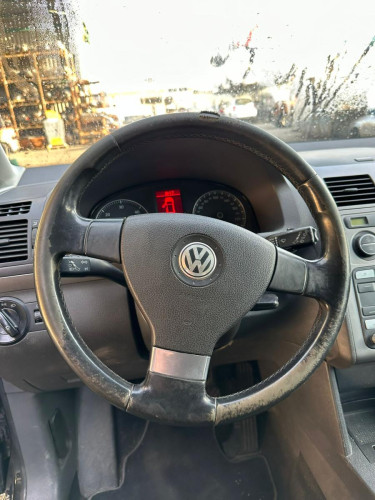  VOLKSWAGEN TOURAN (1T2) 