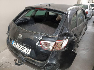 SEAT IBIZA BERLINA (6J5)