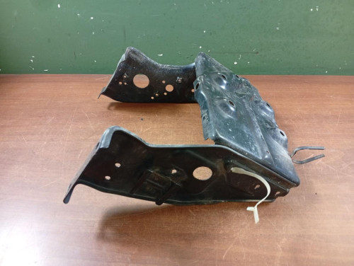 SOPORTE BATERIA Mitsubishi GALLOPER (HYUNDAI)(02.1998) 