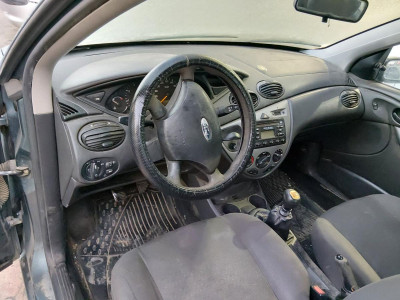 FORD FOCUS BERLINA (CAK)