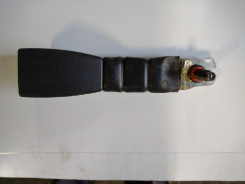 ENGANCHE CINTURON DELANTERO DERECHO Kia PICANTO (SA) 