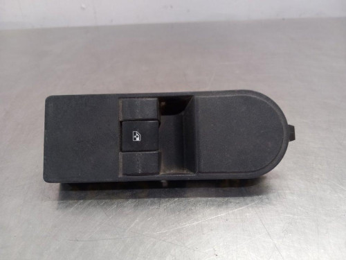  MANDO ELEVALUNAS DELANTERO DERECHO OPEL ZAFIRA B 