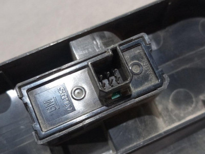 MANDO ELEVALUNAS DELANTERO DERECHO, OPEL, ZAFIRA B