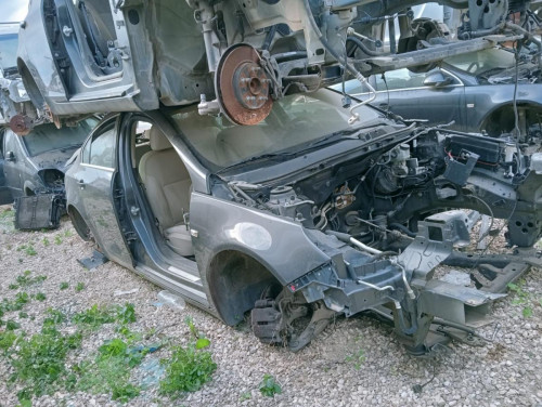  OPEL INSIGNIA BERLINA 