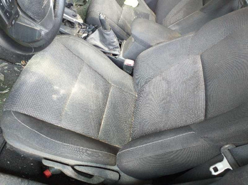  TOYOTA AURIS (E18) 