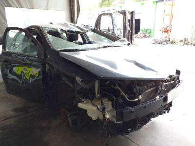 TOYOTA AURIS (E18)