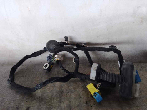 NO IDENTIFICADO Citroen C4 BERLINA 