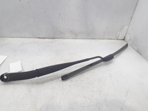 BRAZO LIMPIA DELANTERO IZQUIERDO Kia SOUL (AM) 
