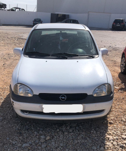 OPEL CORSA B — автомобиль-донор на запчасти 