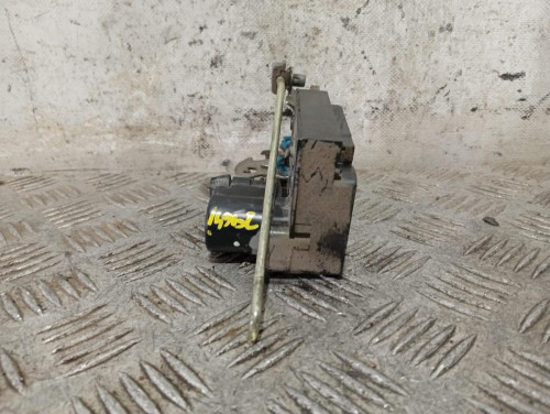 CERRADURA PUERTA TRASERA DERECHA 
