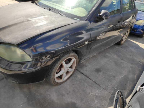 SEAT CORDOBA BERLINA (6L2) — vehículo donante para recambios 