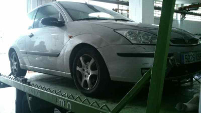 FORD FOCUS BERLINA (CAK)